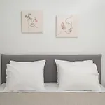 The H Experience - Eclectic Spacious Apartment Near Venetian Castle - 2