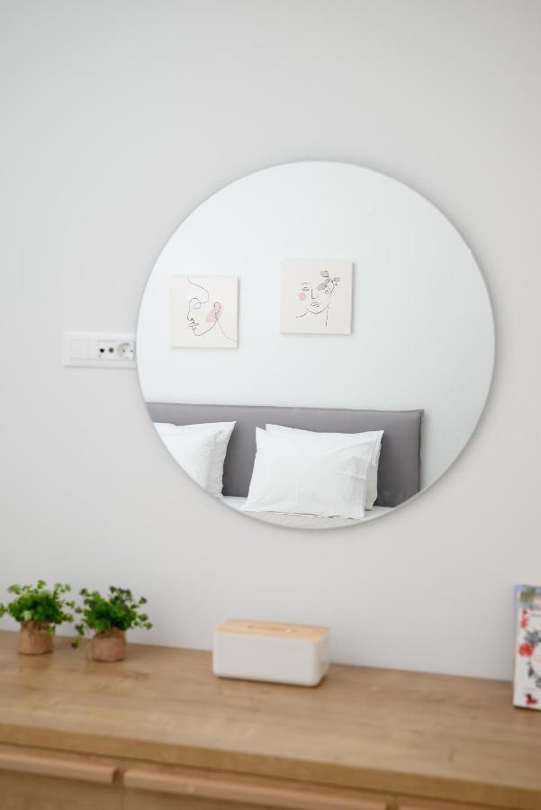 The H Experience - Eclectic Spacious Near Venetian Castle - 2 * Héraklion